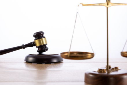 未開封飲料瓶內現異物，消費者如何依法維權？